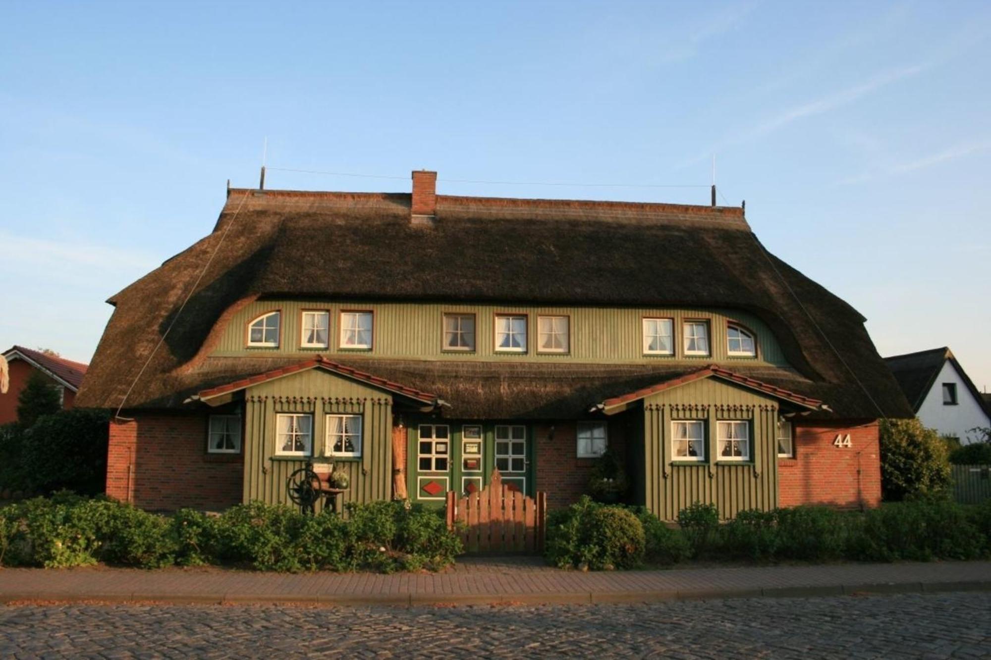 Ferienwohnung Nr 07 Og Spitzboden Born Exterior photo
